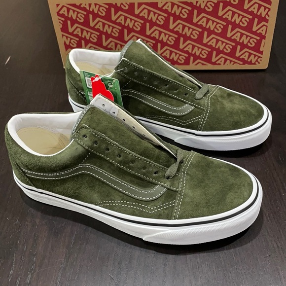 Vans Old Skool Pig Suede Olive - Picture 1 of 4